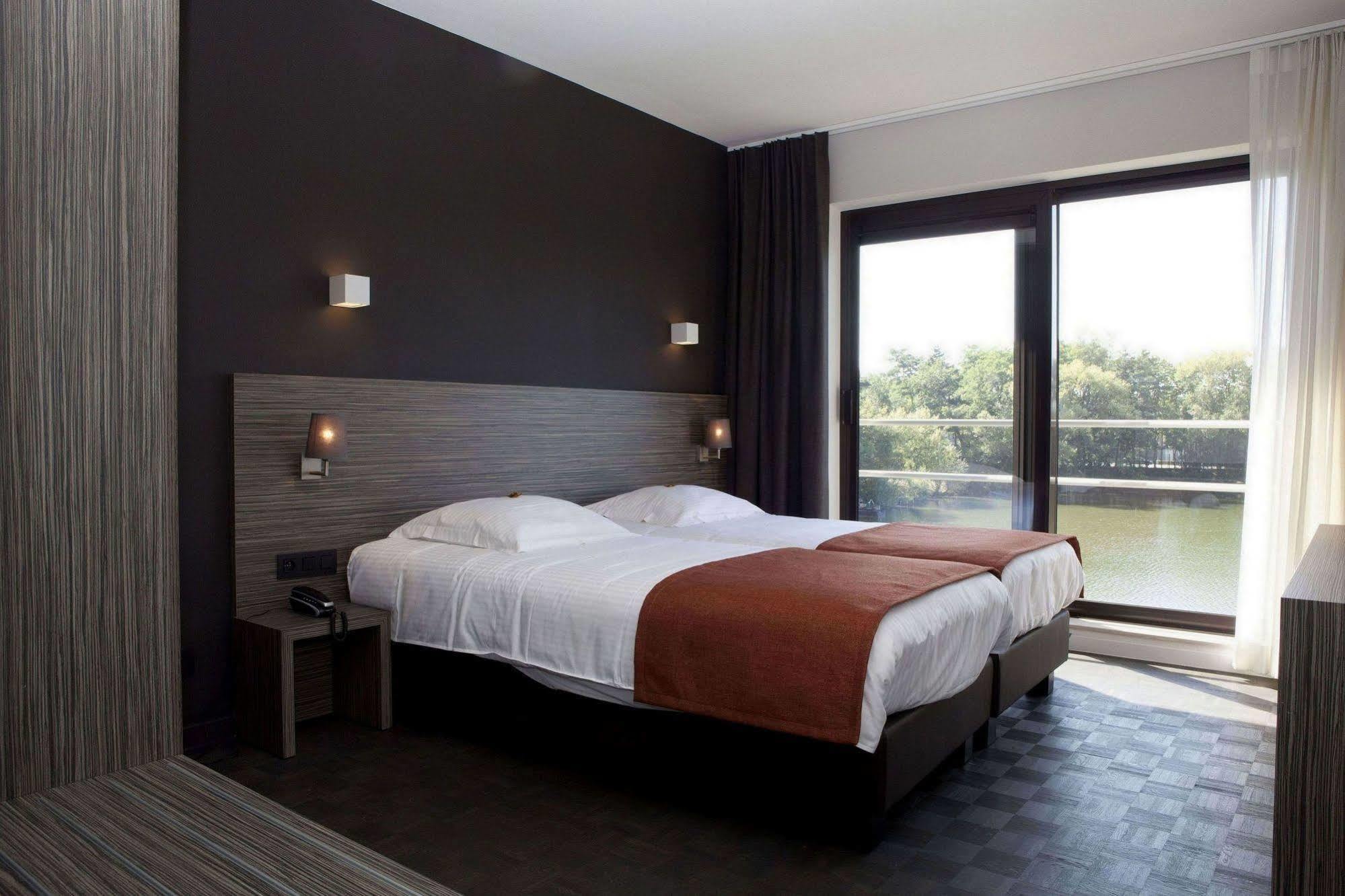 Park Hotel Montreal Mechelen Luaran gambar